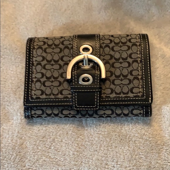 Wallet - Picture 1 of 3